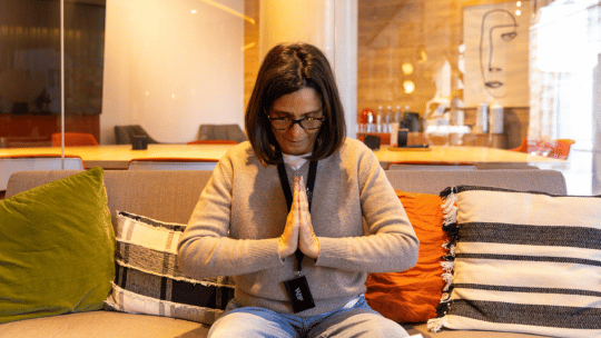 Aumentar a produtividade no local de trabalho através da prática de meditação