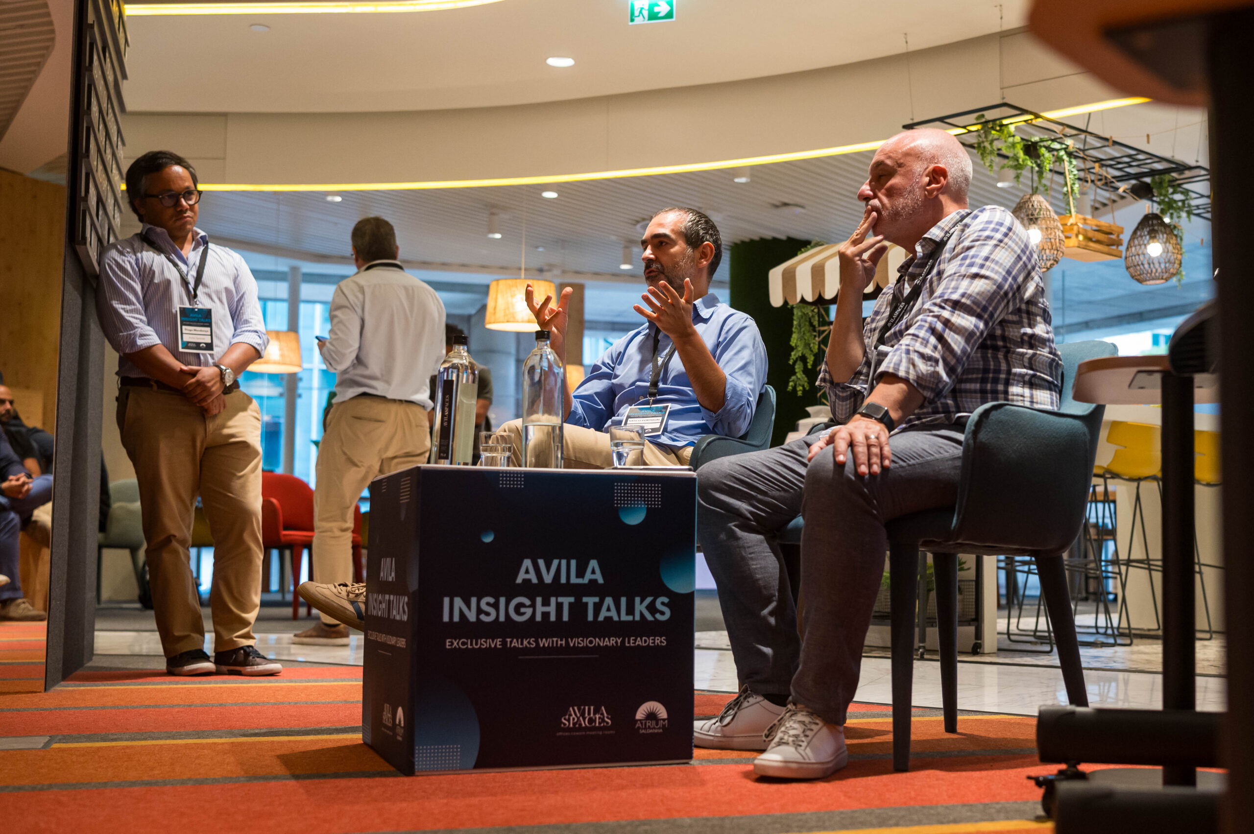 Avila Insight Talks: Sharing Ideas and Networking at Atrium Saldanha